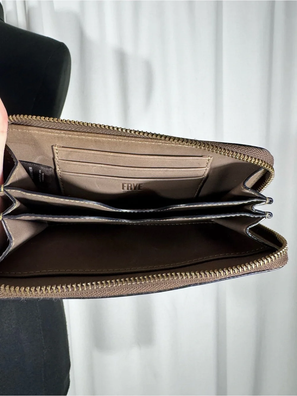 Frye Melissa Gray Taupe Leather Zip Around Wallet